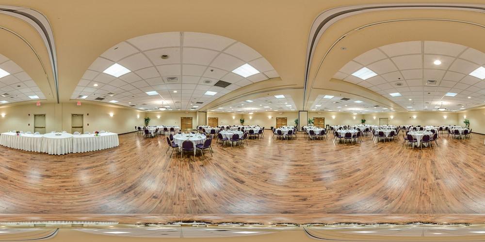 Quality Inn & Suites Hannibal Esterno foto