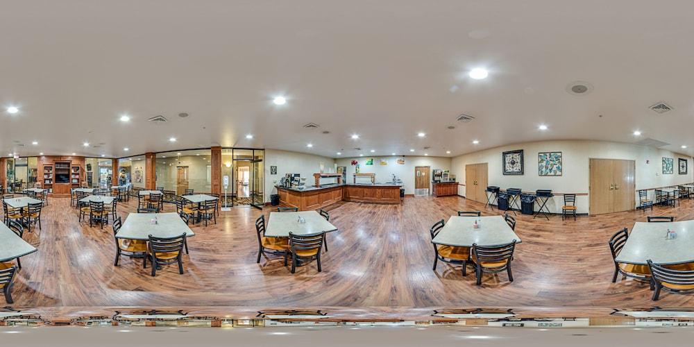 Quality Inn & Suites Hannibal Esterno foto