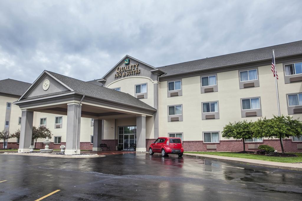 Quality Inn & Suites Hannibal Esterno foto