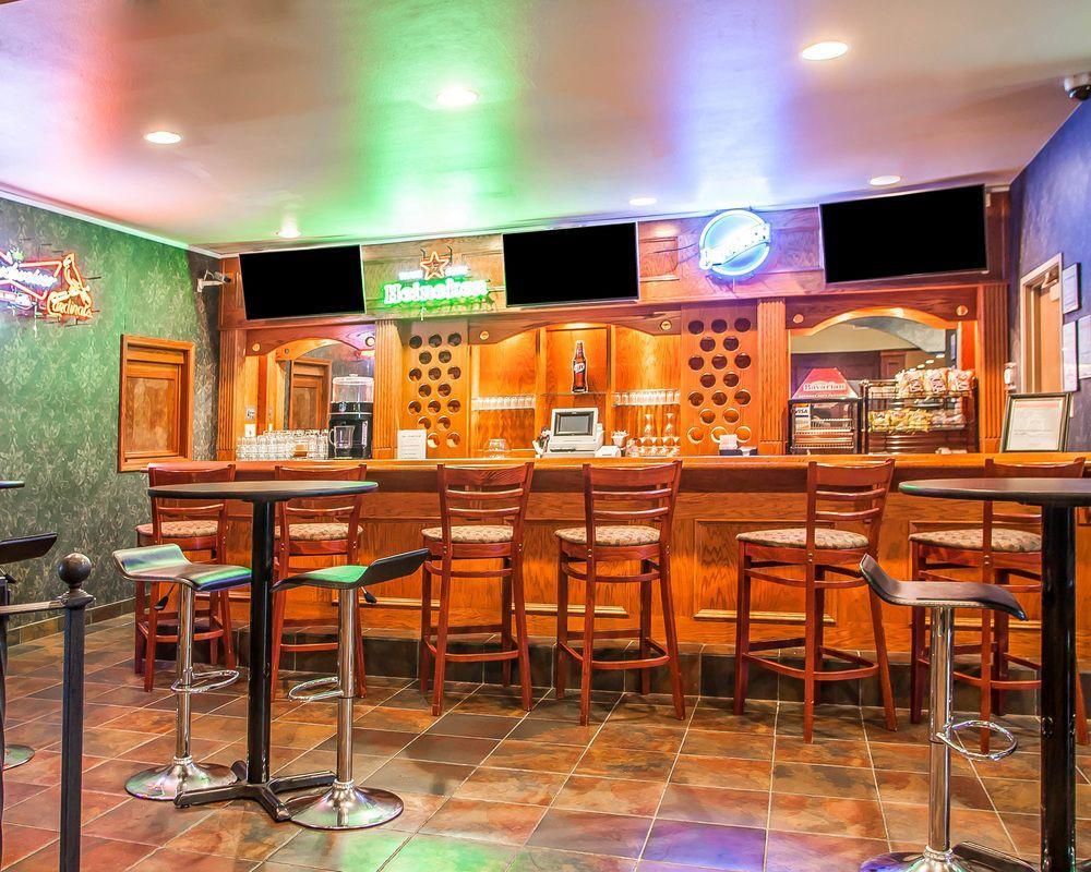Quality Inn & Suites Hannibal Esterno foto