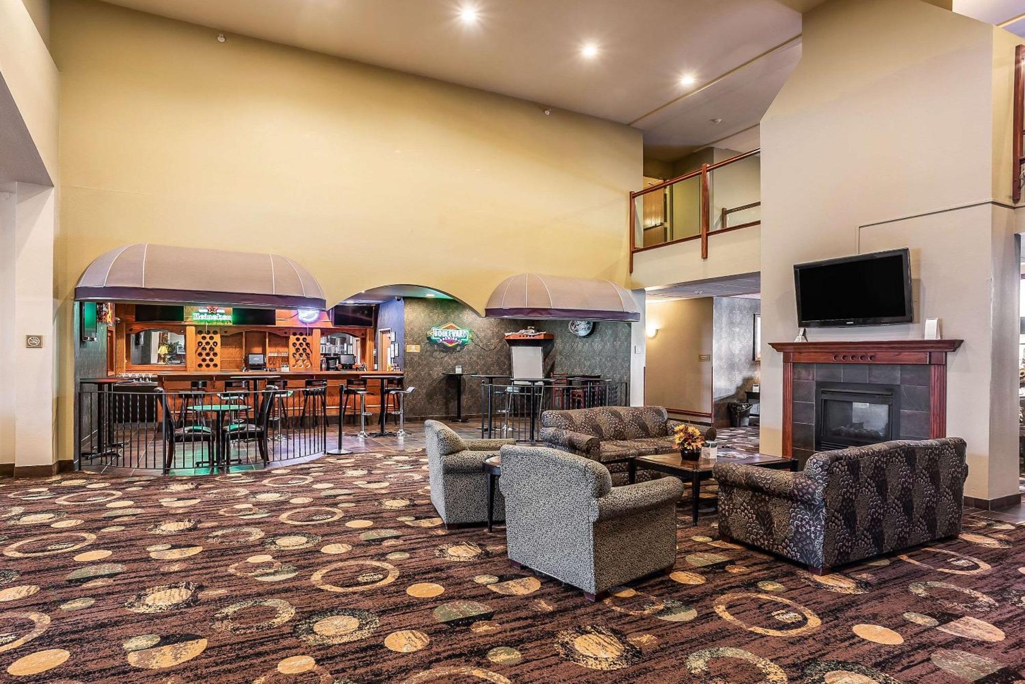 Quality Inn & Suites Hannibal Esterno foto