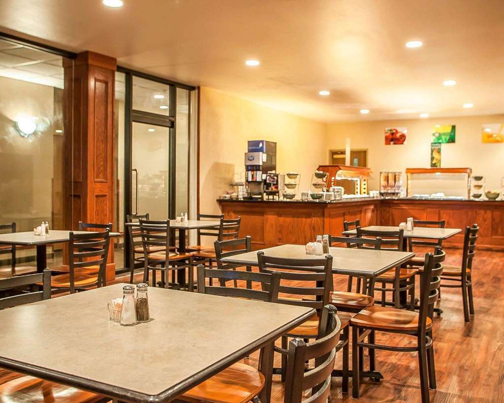 Quality Inn & Suites Hannibal Ristorante foto
